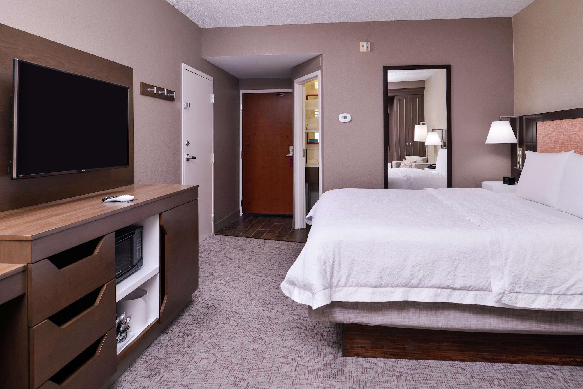 Hampton Inn Albuquerque - University/Midtown Exterior photo