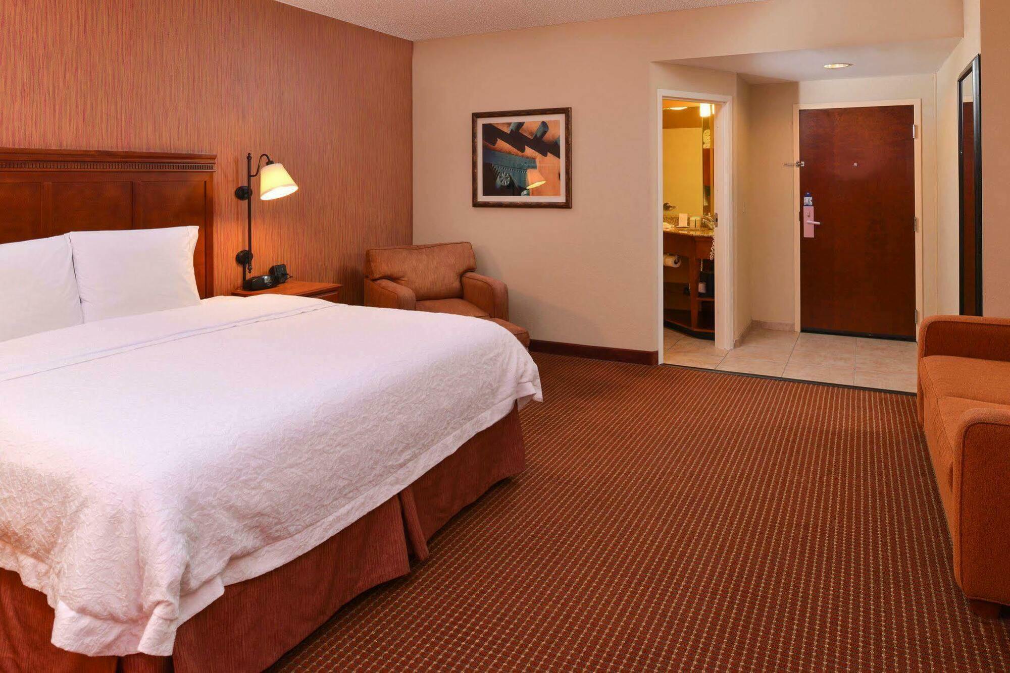 Hampton Inn Albuquerque - University/Midtown Exterior photo